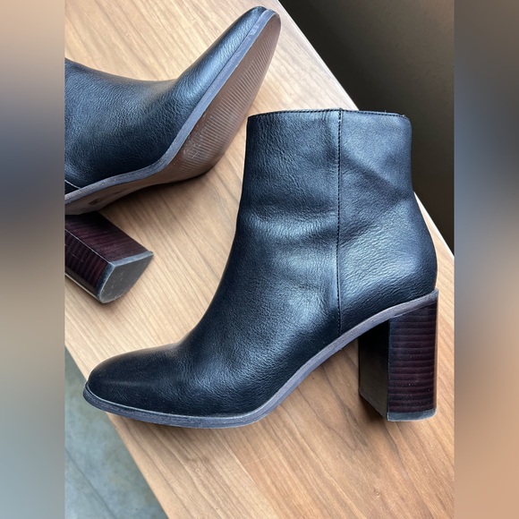 Madewell Greer Bootie - Picture 3 of 8